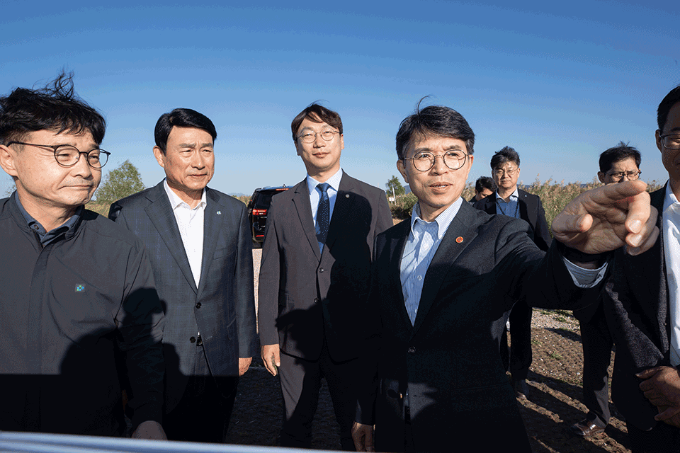 김완섭 환경부 장관, 수도권매립지 위생매립 현장 점검 섬네일 이미지 3